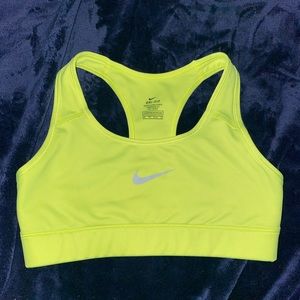 XS Nike neon Sports bra